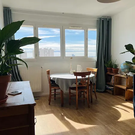 Panoramic View - Bright And Cosy Flat - 6 Guests Apartment